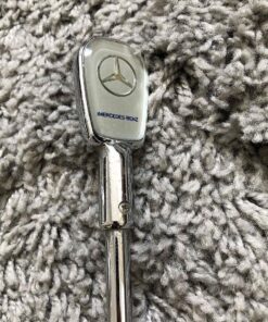 flag pole Mercedes Benz w210